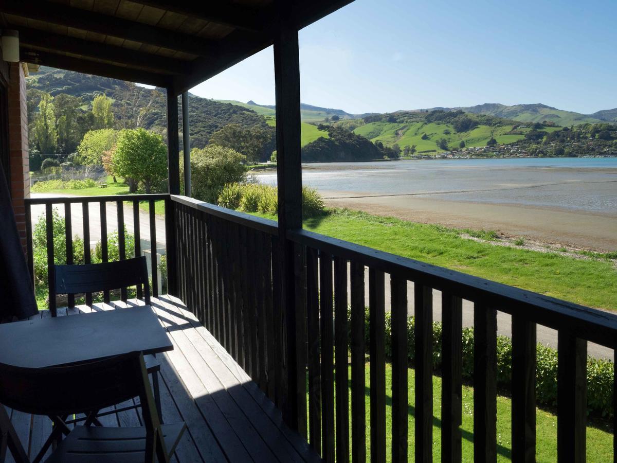 Duvauchelle Seaside Motel Bagian luar foto